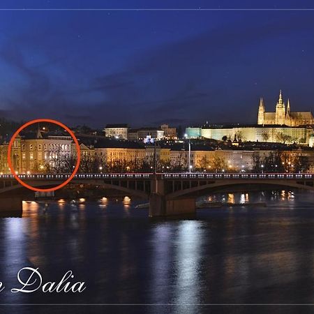 Apartman Dalia Janackovo Nabrezi 프라하 외부 사진