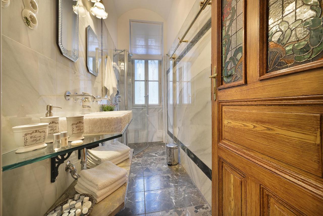 Apartman Dalia Janackovo Nabrezi 프라하 외부 사진