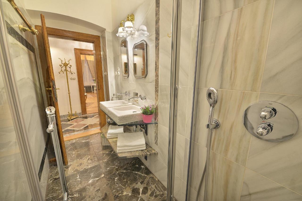 Apartman Dalia Janackovo Nabrezi 프라하 외부 사진