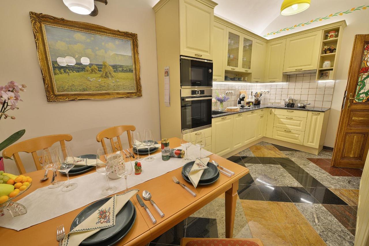Apartman Dalia Janackovo Nabrezi 프라하 외부 사진